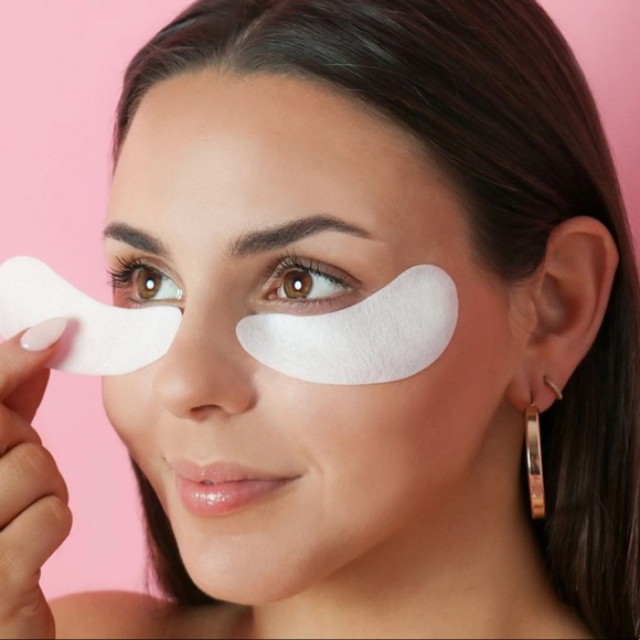 ACEOLOGY HYDRO GLOW EYE MASKS NWT - Picture 2 of 9